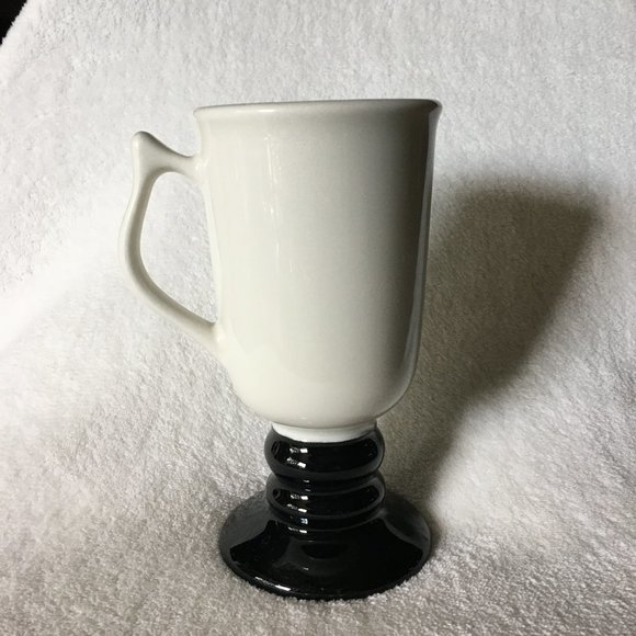 HALL #1273 Irish Coffee Mug, Black Base, Vintage - Picture 4 of 11
